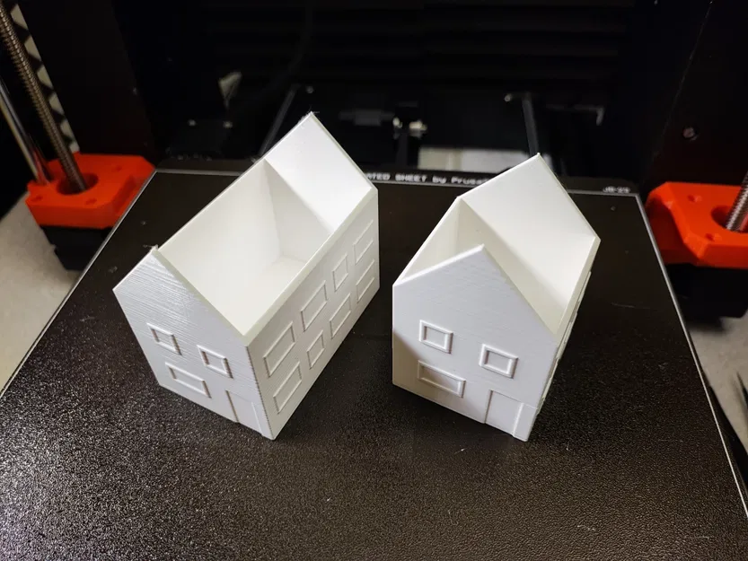 Mô hình nhà thu nhỏ với thiết kế mái và thân riêng biệt - Image 4