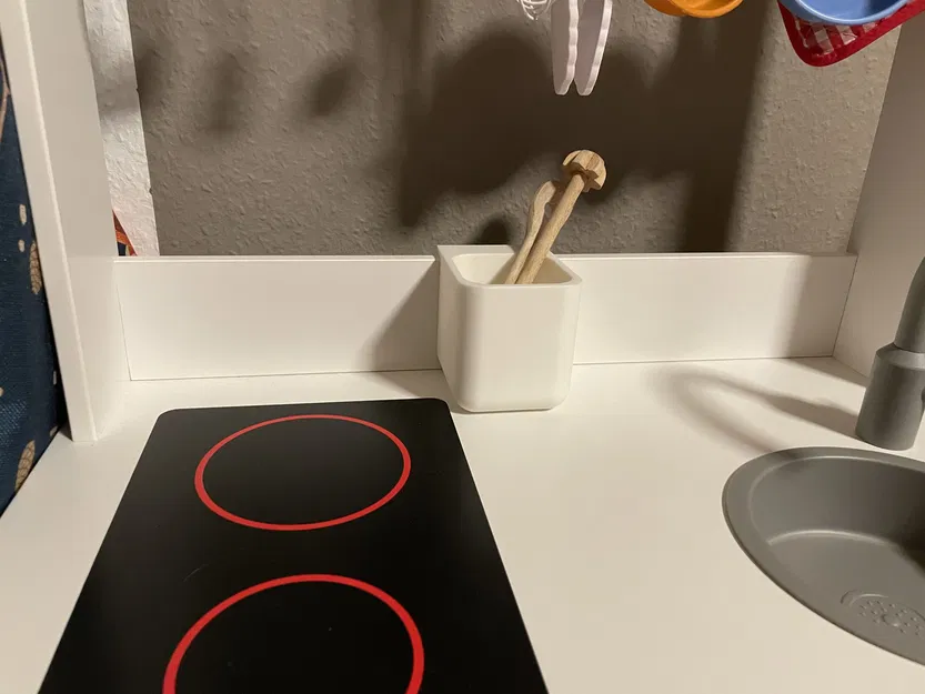 Cốc SPISIG của IKEA cho bếp chơi trẻ em - Image 1