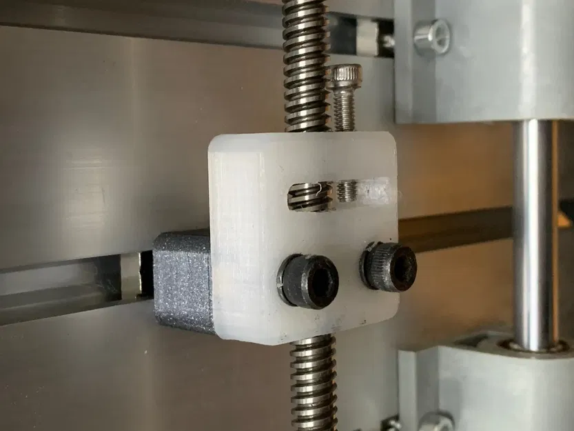 Núm chống lùi TR8x4 cho giường CNC3018 - Image 1