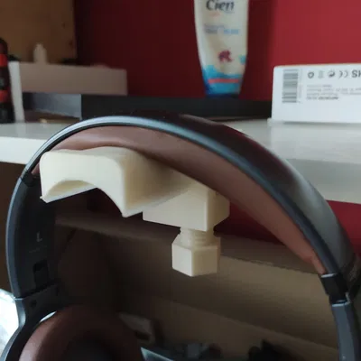 Giá đỡ tai nghe đa năng với không gian rộng rãi hơn