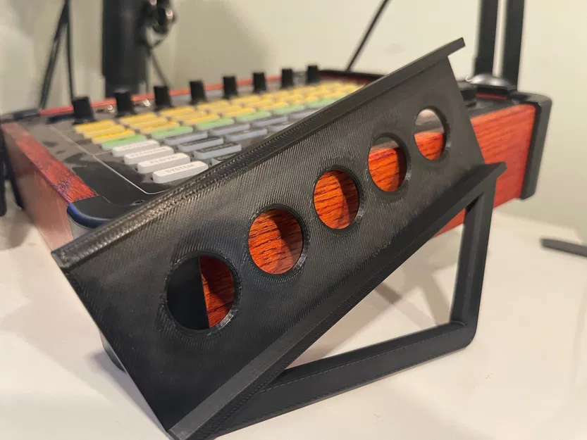 Giá đỡ Korg KR-55 Pro nâng cao cho bàn làm việc - Image 2