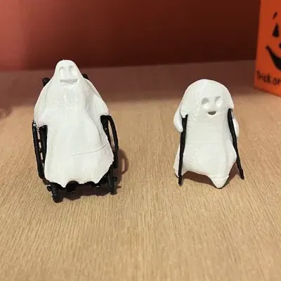 Những hồn ma ngồi xe lăn và chống nạng