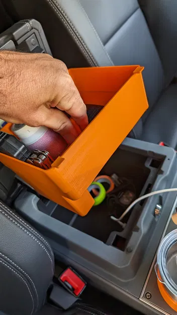 Bảng để đồ cho hộp chứa của Ineos Grenadier - Image 2