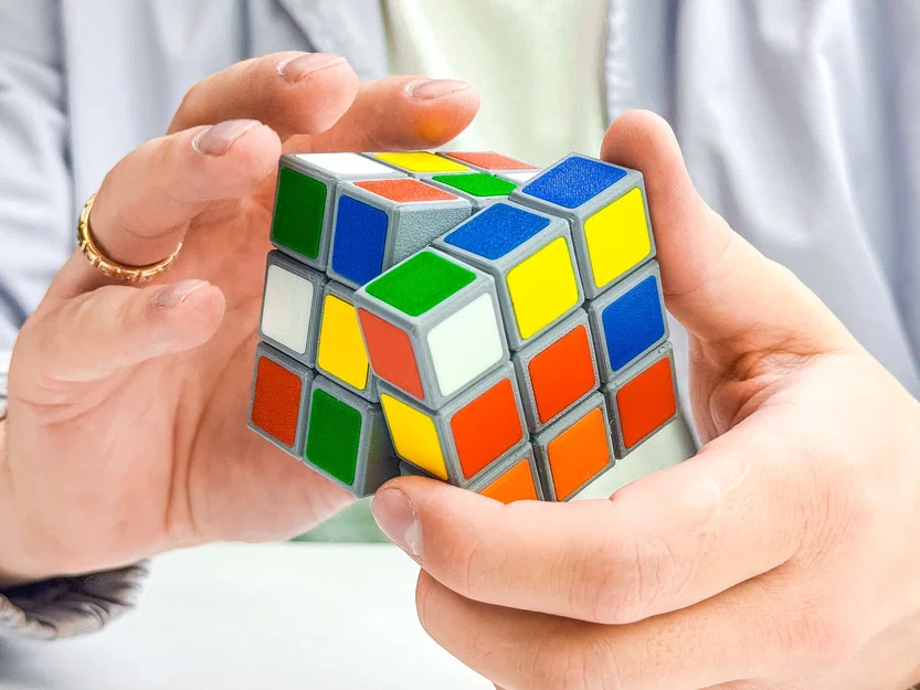 Khối Rubik 3x3 V2 chỉ với nam châm - Image 9