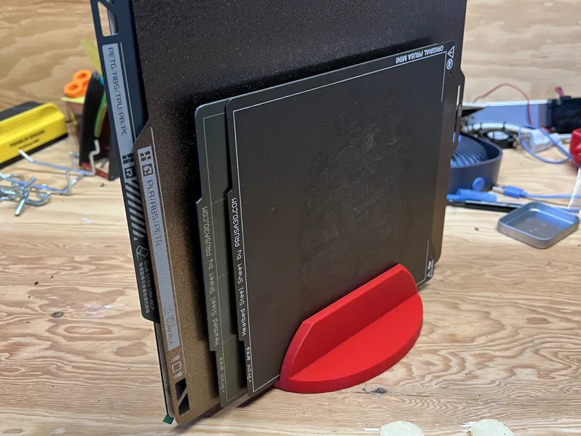 Giá đỡ bàn in Low Poly cho 5 tấm build plate - Image 1