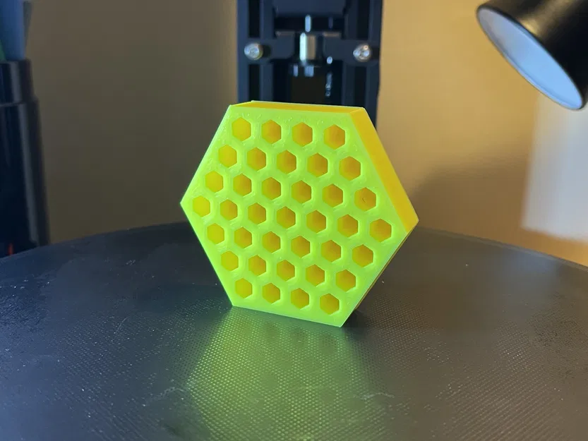 Hộp chứa 37 đầu vít tua vít dễ in - Image 1