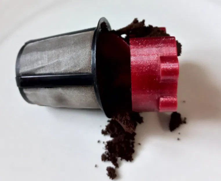 Công cụ mở nút chai loại bỏ bã cà phê Keurig - Image 1