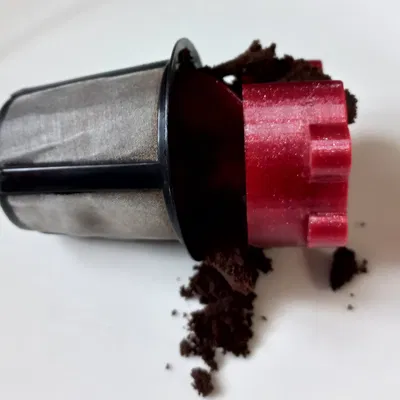 Công cụ mở nút chai loại bỏ bã cà phê Keurig