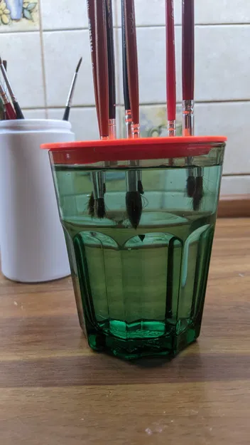 Giá đỡ cọ vẽ giúp bảo vệ lông cọ không bị cong - Image 3