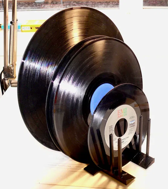 Giá đỡ đĩa nhạc đơn giản và nhẹ nhàng - Image 1