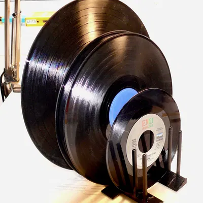 Giá đỡ đĩa nhạc đơn giản và nhẹ nhàng