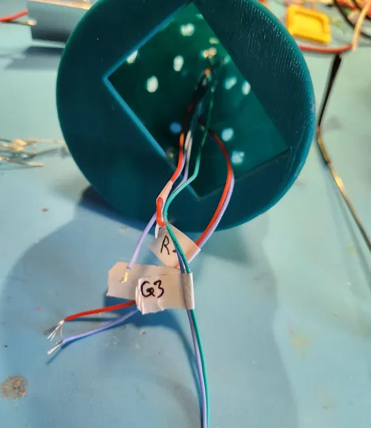 Cây thông Giáng sinh cảm biến chuyển động ATtiny402 - Image 6