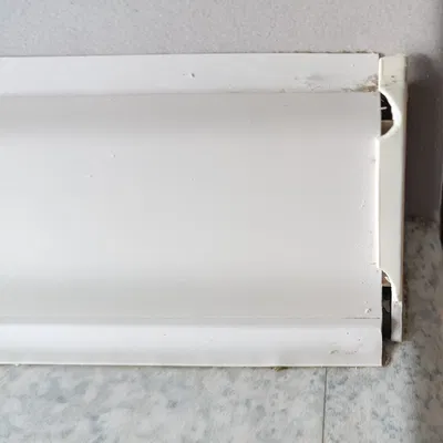 Nắp cuối bên phải cho thanh nối tường