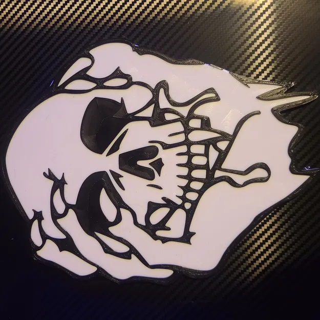 Bàn tay xác sống cầm đầu lâu - Image 1