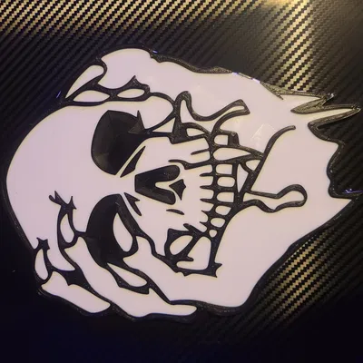 Bàn tay xác sống cầm đầu lâu