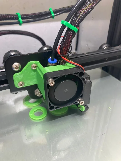 Bộ che quạt và bảo vệ quạt cho Ender 3 PRO - Image 1