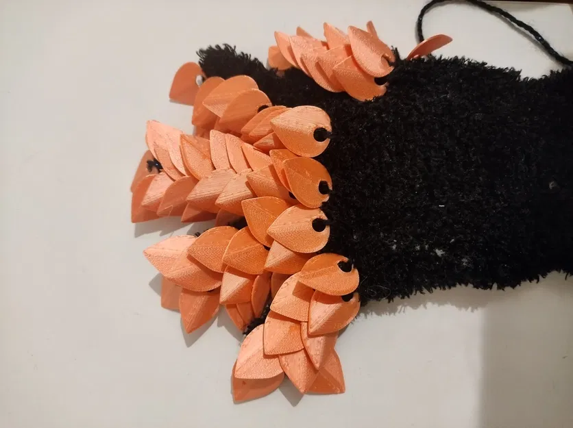 Vảy rồng cho trang phục may mặc - Image 1