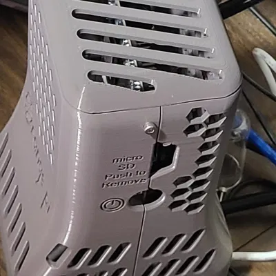 Vỏ máy tính để bàn Orange Pi 5 lắp đứng phiên bản 2