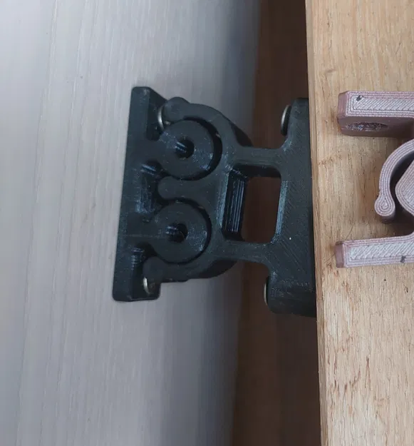 Chốt cửa đôi tiện lợi cho gia đình - Image 2