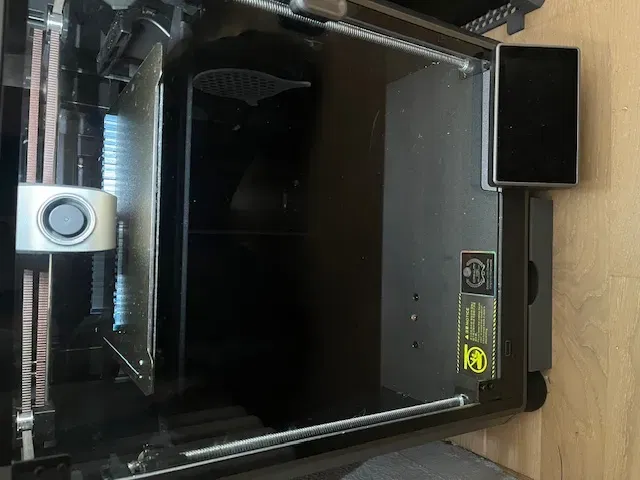 Ngăn kéo Creality K1 với các ngăn khác nhau - Image 2