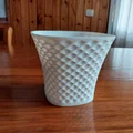 Bình hoa có kết cấu độc đáo cho trang trí nội thất - Thumbnail 2