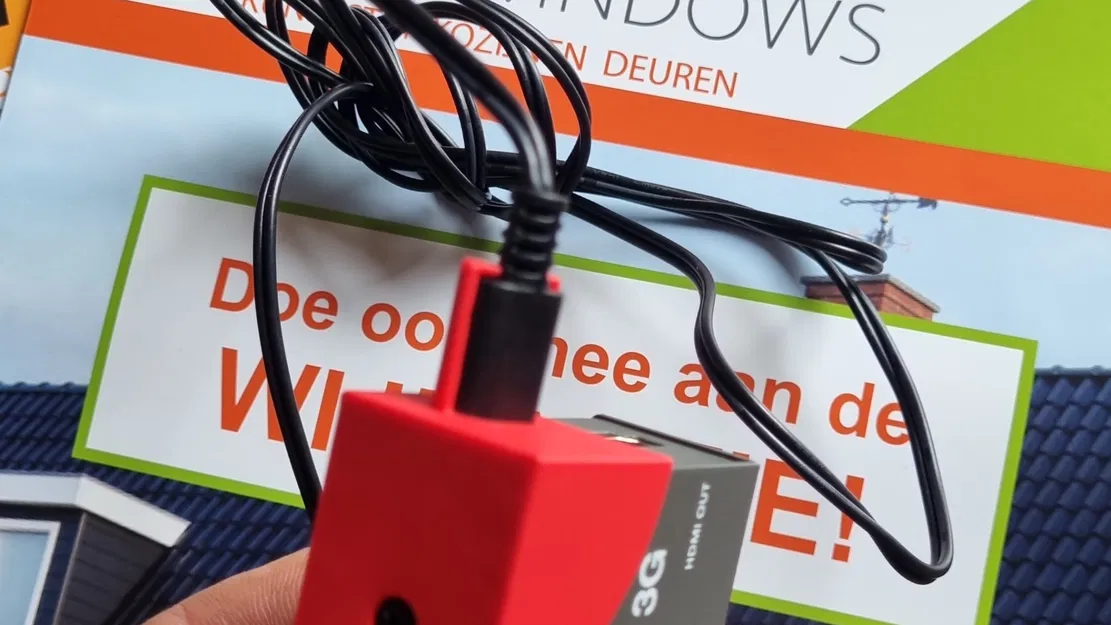 Bộ bảo vệ microconverter USB chống ngắt nguồn đen magic - Image 1