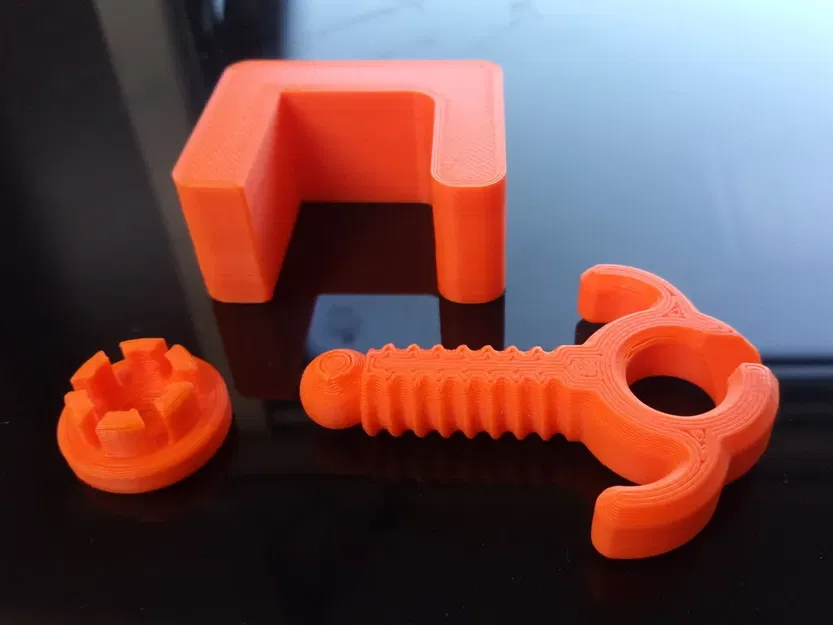 Kẹp G với móc và lỗ mắt L14 - Image 2