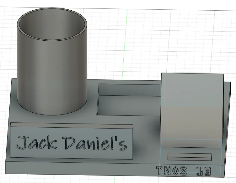 Giá đỡ bút và điện thoại phong cách Jack Daniel's - Image 1