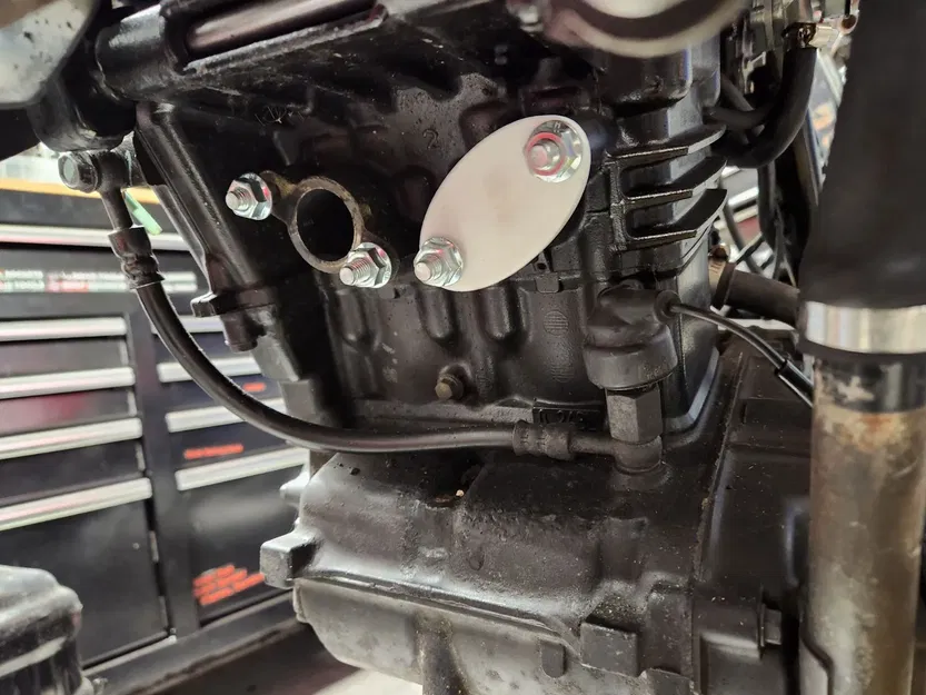 Nắp che cổng xả cho Ninja 250 từ năm 2008-2012 - Image 2