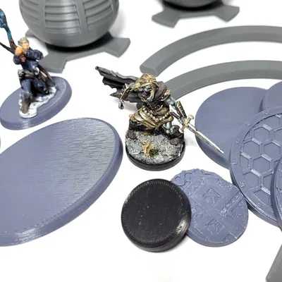 Giá đỡ sơn mô hình mini với thanh hỗ trợ và đế lục giác