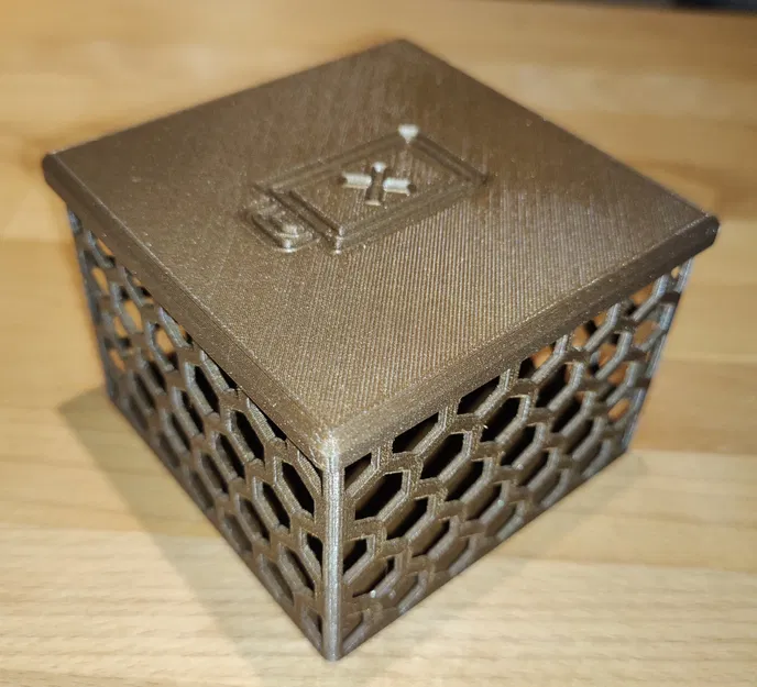 Hộp thu gom pin đã qua sử dụng có nắp đậy - Image 1