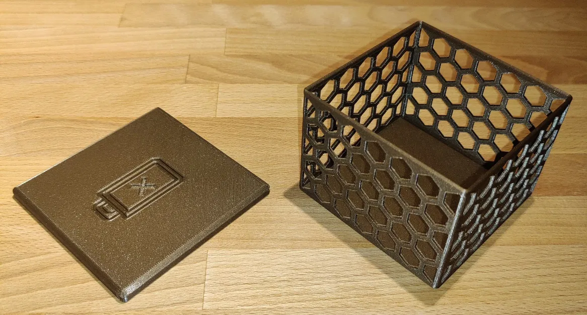 Hộp thu gom pin đã qua sử dụng có nắp đậy - Image 2