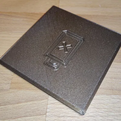 Hộp thu gom pin đã qua sử dụng có nắp đậy