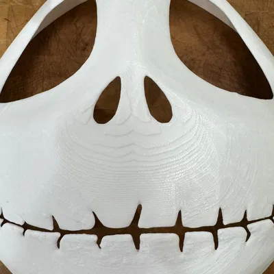 Mũ Jack Skellington chia thành 2 phần cho máy in 3D