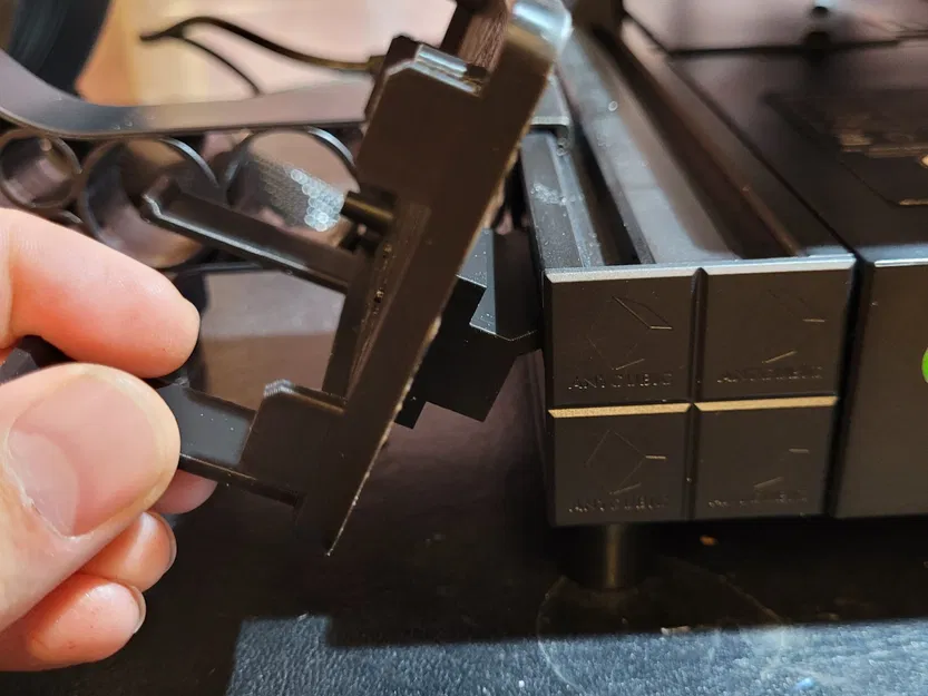 Giá đỡ hộp Raspberry Pi 3/4 B+ với gắn ray - Image 2