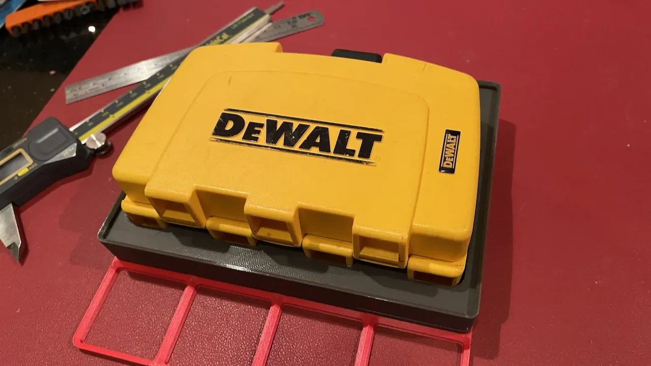 Giá đỡ hộp mũi khoan Dewalt theo kiểu Gridfinity 3x4 1