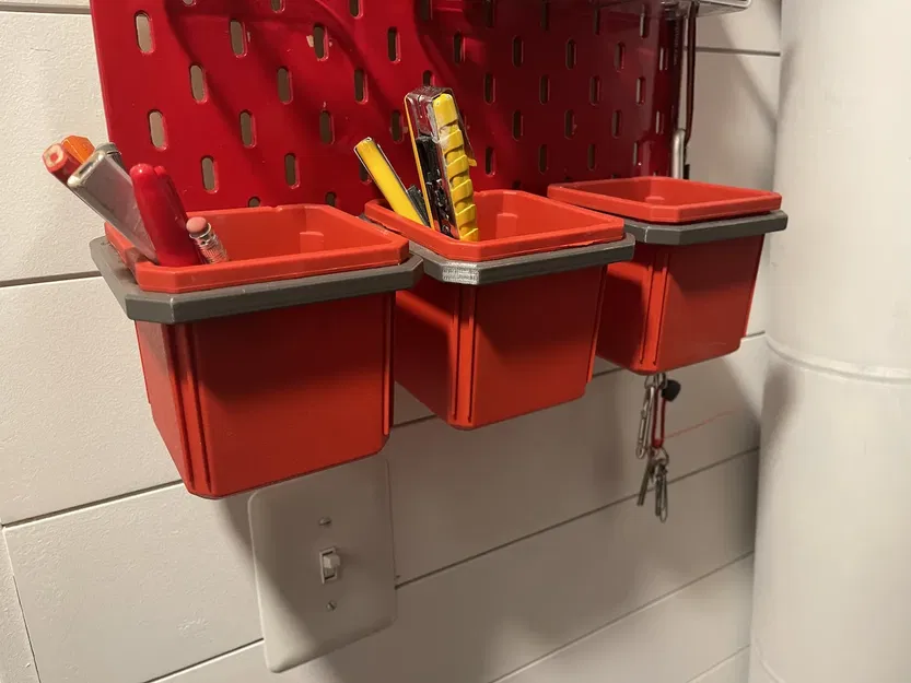 Giá đỡ thùng Milwaukee PACKOUT cho SKADIS - Image 2