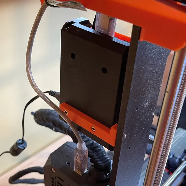 Giá đỡ Prusa cho hộp Raspberry Pi của Squirrelbrain - Image 1