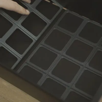 Hộp lưu trữ Ikea Hack Helmer có lưới tổ chức