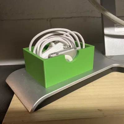 Khay tùy chỉnh cho bàn làm việc và không gian văn phòng