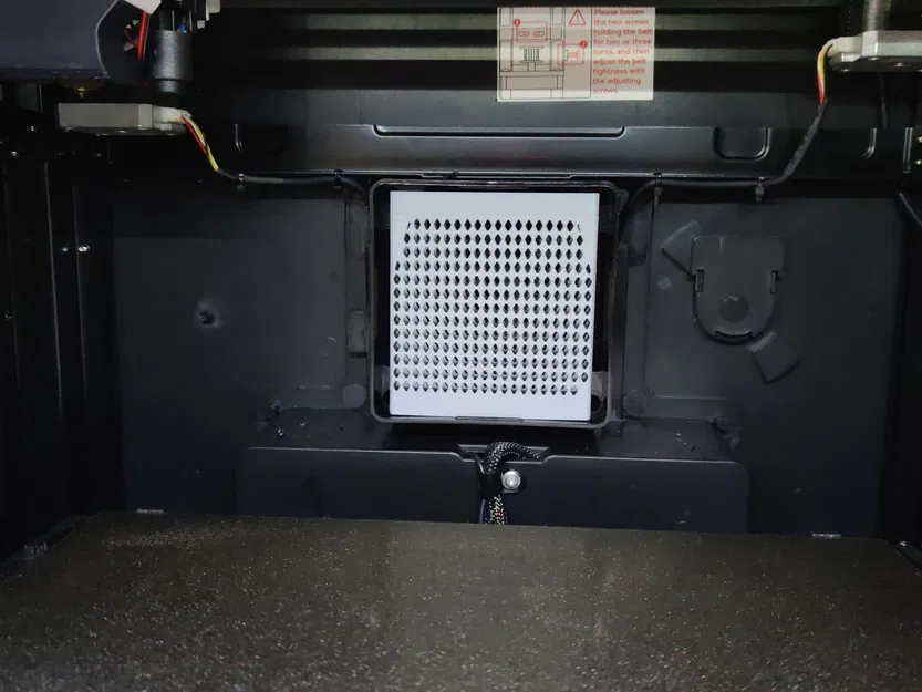 Hộp chứa than hoạt tính cho máy in Qidi XPlus3 - Image 1