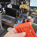 Giá đỡ dây USB Pegboard tự chế đơn giản - Thumbnail 1