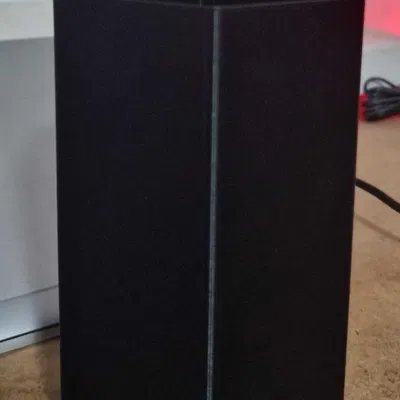 Thùng rác hình lục giác đơn giản