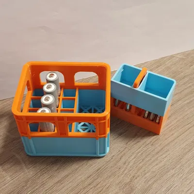 Hộp đựng pin cho 16 pin AAA và 7 pin CR2032