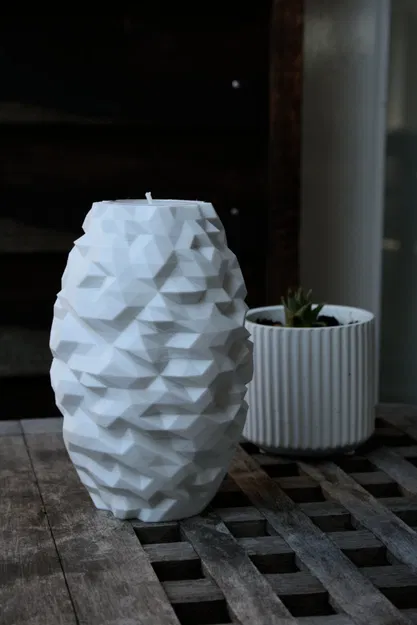 Đế nến ngẫu nhiên với thiết kế độc đáo V11 - Image 1