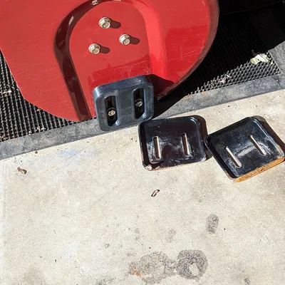 Giá đỡ thay thế cho máy thổi tuyết Craftsman