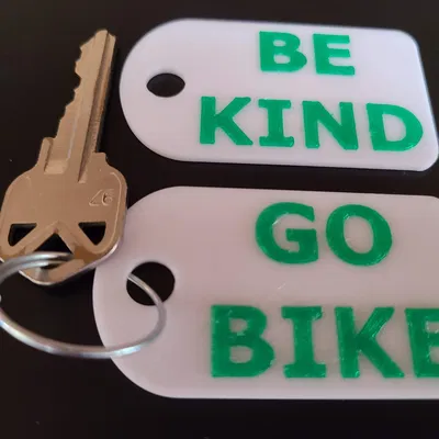 Thẻ chìa khóa nhắc nhở lòng tốt và đi xe đạp