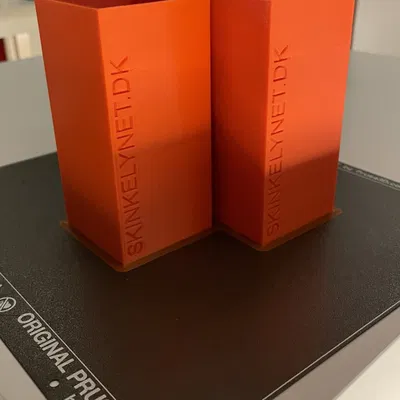 Mở rộng chân bàn Ikea Lack 90mm với giá đỡ vít