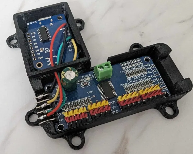 Vỏ PCA9685 cho D1mini với thiết kế in 3D sắc nét - Image 1