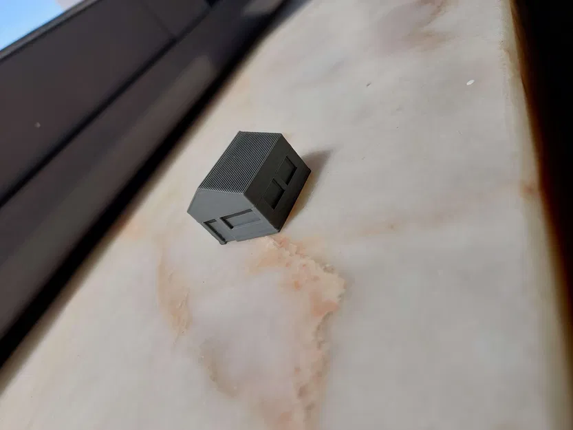 Mô hình nhà mini cho cảnh quan thu nhỏ và trò chơi Monopoly - Image 1